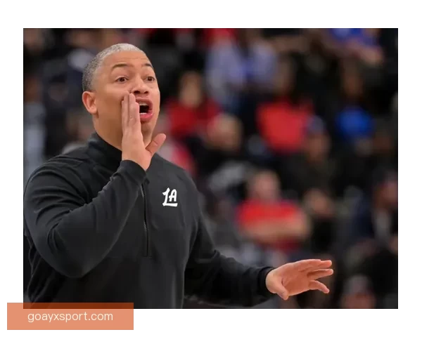 泰伦卢称加兰是顶尖射手鼓励多投三分抓住机会勇敢出手